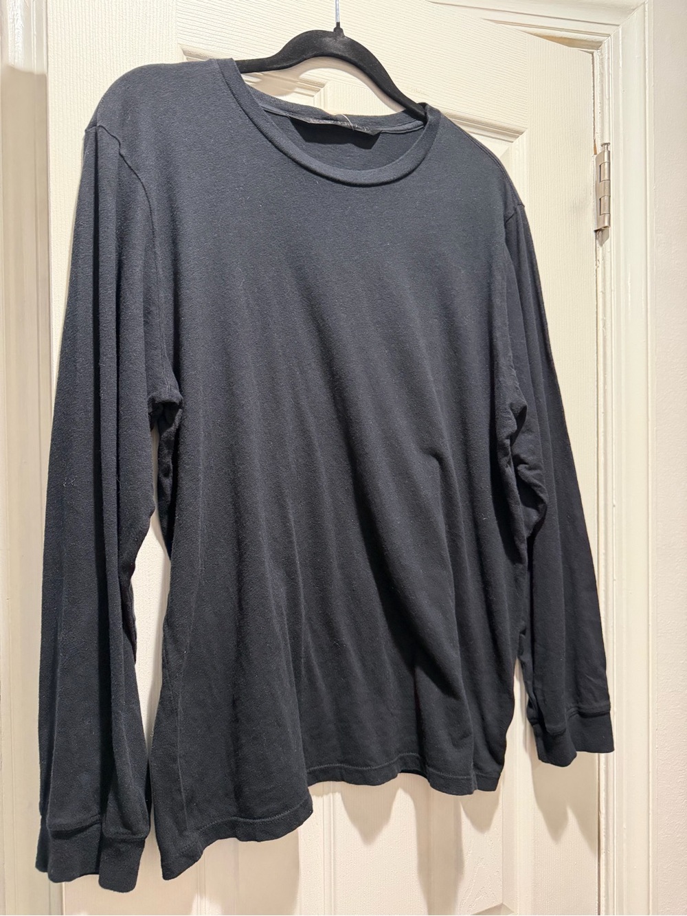 Long Sleeve Crew Neck ‘Rowdy’ T-Shirt Black
